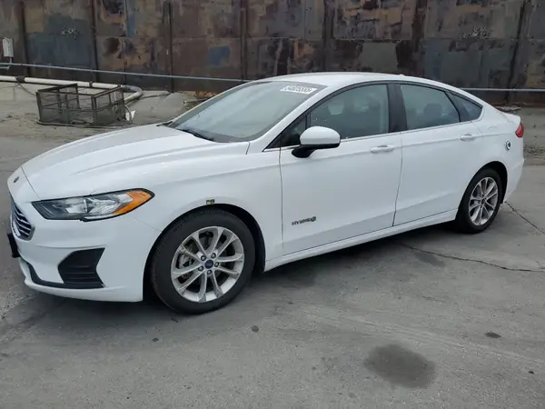 3FA6P0LUXKR124886 2019 FORD FUSION - Image 1