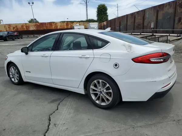 3FA6P0LUXKR124886 2019 FORD FUSION - Image 2