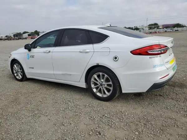 3FA6P0LUXKR124922 2019 FORD FUSION - Image 2