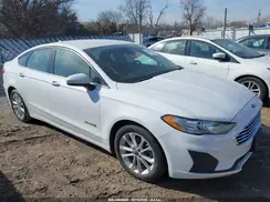 3FA6P0LUXKR131594 2019 FORD FUSION