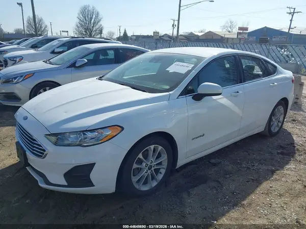 3FA6P0LUXKR131594 2019 FORD FUSION - Image 2