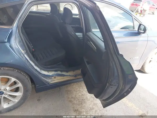3FA6P0LUXKR133572 2019 FORD FUSION - Image 8