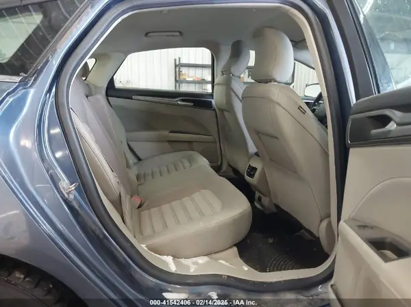 3FA6P0LUXKR137766 2019 FORD FUSION - Image 8