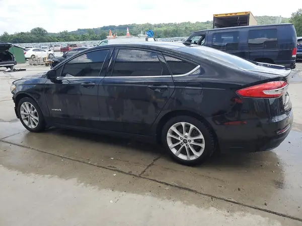 3FA6P0LUXKR139985 2019 FORD FUSION - Image 2