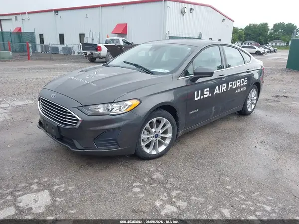 3FA6P0LUXKR149528 2019 FORD FUSION - Image 2