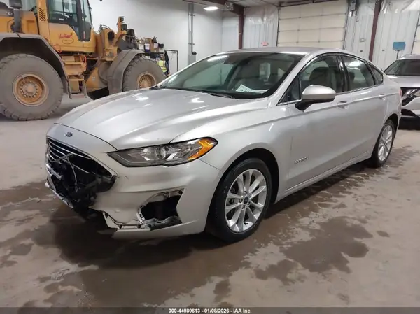 3FA6P0LUXKR151294 2019 FORD FUSION - Image 2