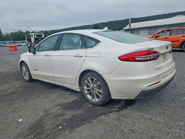 3FA6P0LUXKR158049 2019 FORD FUSION - Image 2