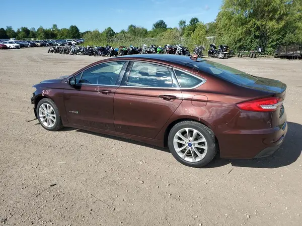 3FA6P0LUXKR165700 2019 FORD FUSION - Image 2