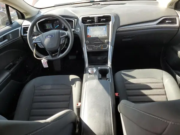 3FA6P0LUXKR165700 2019 FORD FUSION - Image 8