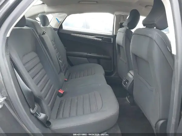 3FA6P0LUXKR174476 2019 FORD FUSION - Image 8
