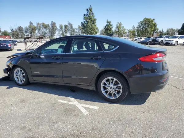 3FA6P0LUXKR175272 2019 FORD FUSION - Image 2