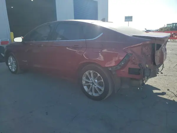 3FA6P0LUXKR175322 2019 FORD FUSION - Image 2