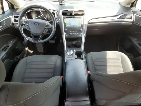 3FA6P0LUXKR183677 2019 FORD FUSION - Image 8