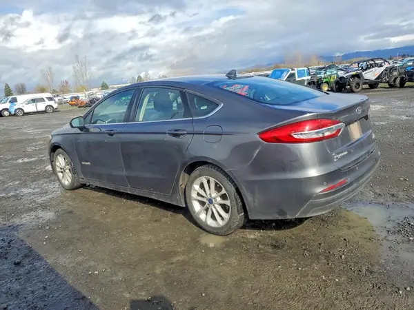 3FA6P0LUXKR188071 2019 FORD FUSION - Image 2