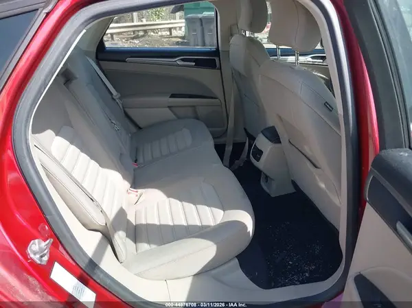 3FA6P0LUXKR189835 2019 FORD FUSION - Image 8