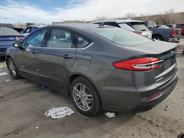 3FA6P0LUXKR195537 2019 FORD FUSION - Image 2