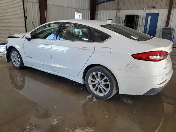 3FA6P0LUXKR196669 2019 FORD FUSION - Image 2