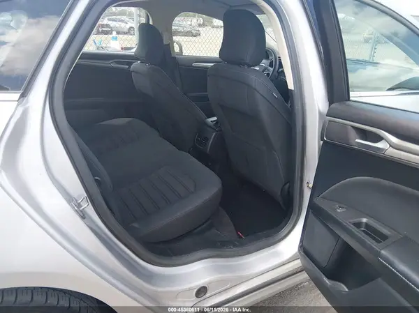 3FA6P0LUXKR204642 2019 FORD FUSION - Image 8