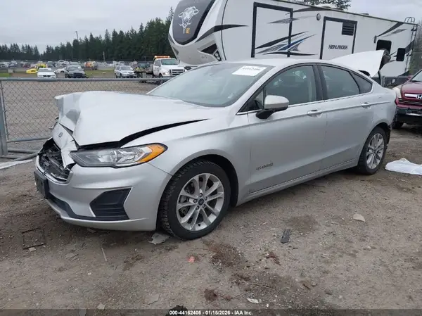 3FA6P0LUXKR206729 2019 FORD FUSION - Image 2