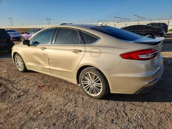 3FA6P0LUXKR208822 2019 FORD FUSION - Image 2