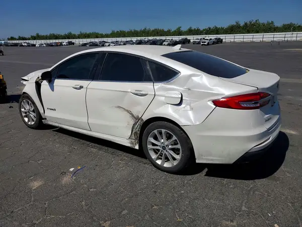 3FA6P0LUXKR208982 2019 FORD FUSION - Image 2