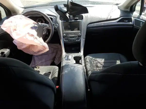 3FA6P0LUXKR209050 2019 FORD FUSION - Image 8