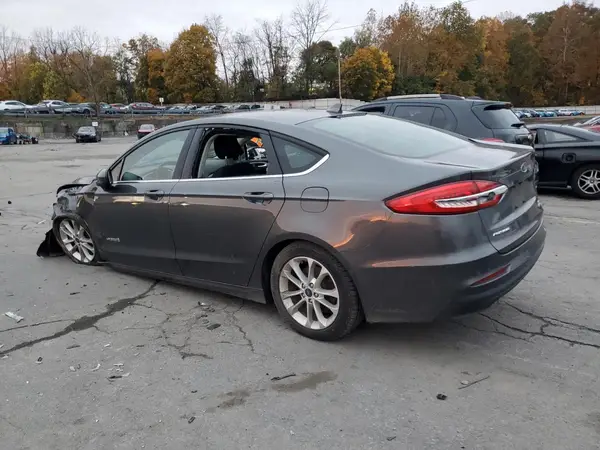 3FA6P0LUXKR212577 2019 FORD FUSION - Image 2