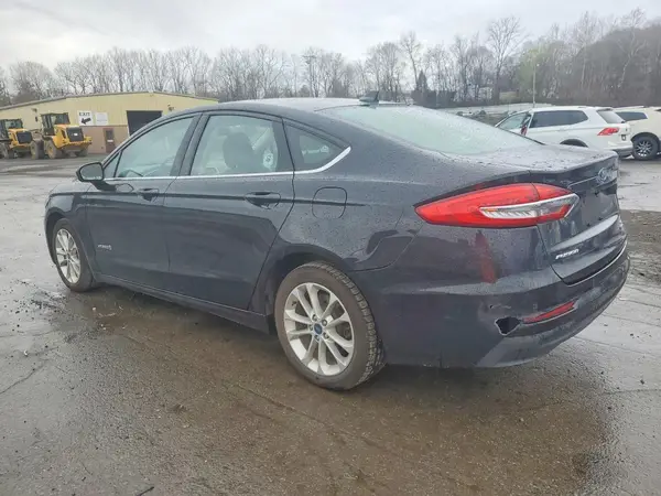 3FA6P0LUXKR212580 2019 FORD FUSION - Image 2