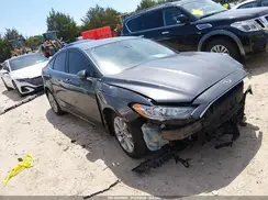 3FA6P0LUXKR225569 2019 FORD FUSION
