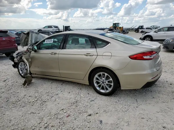 3FA6P0LUXKR241660 2019 FORD FUSION - Image 2