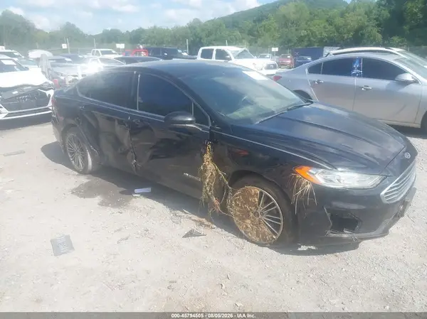 3FA6P0LUXKR257664 2019 FORD FUSION - Image 1