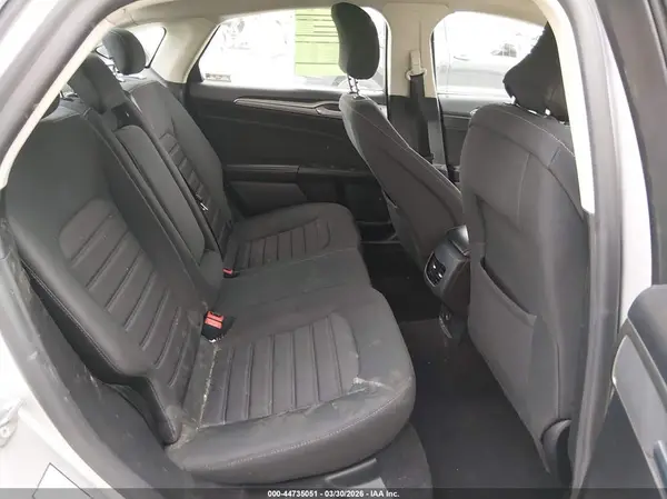 3FA6P0LUXKR257826 2019 FORD FUSION - Image 8