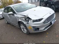 3FA6P0LUXKR262704 2019 FORD FUSION