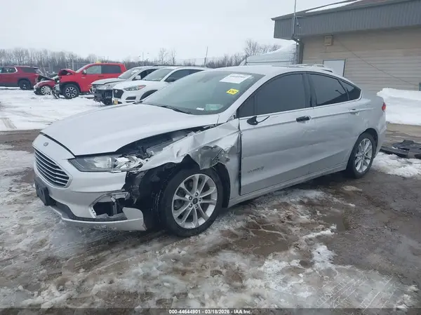 3FA6P0LUXKR263660 2019 FORD FUSION - Image 2