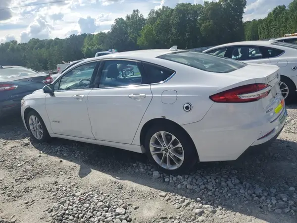 3FA6P0LUXKR263951 2019 FORD FUSION - Image 2