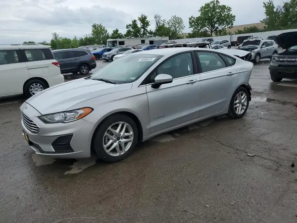 3FA6P0LUXKR264288 2019 FORD FUSION - Image 1