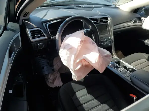 3FA6P0LUXKR274464 2019 FORD FUSION - Image 8