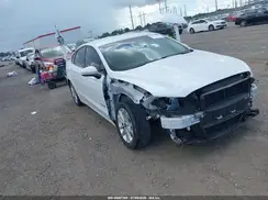 3FA6P0LUXKR274724 2019 FORD FUSION