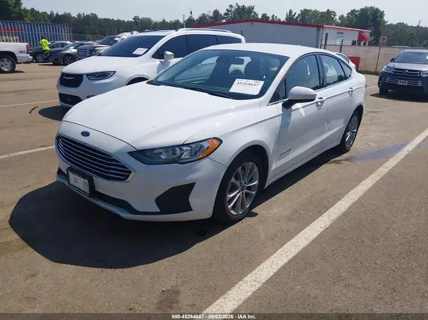 3FA6P0LUXKR278577 2019 FORD FUSION - Image 2