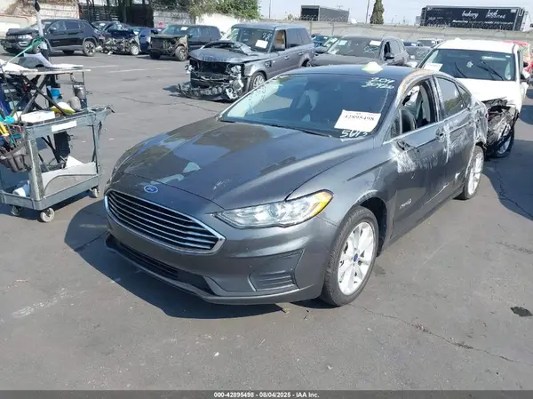 3FA6P0LUXKR285643 2019 FORD FUSION - Image 2