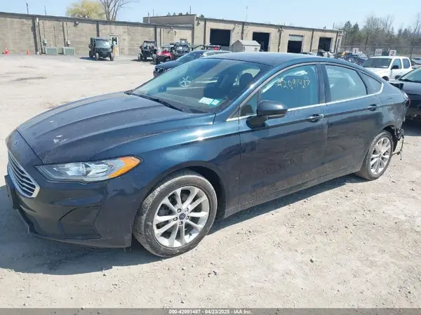 3FA6P0LUXLR105191 2020 FORD FUSION - Image 2