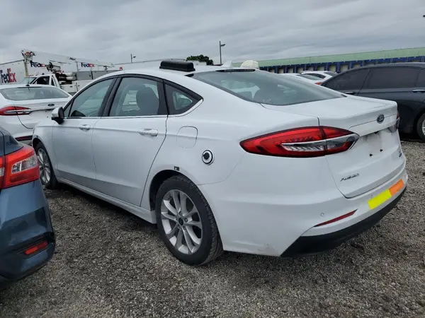 3FA6P0LUXLR119074 2020 FORD FUSION - Image 2