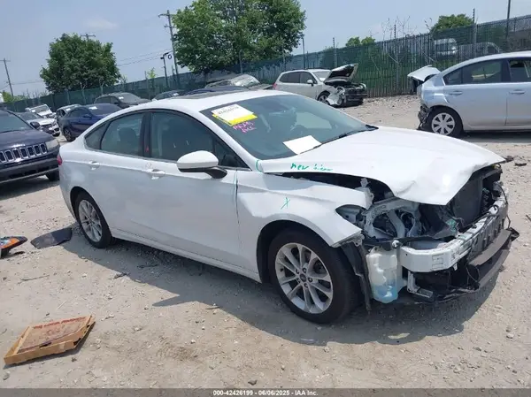 3FA6P0LUXLR155881 2020 FORD FUSION - Image 1