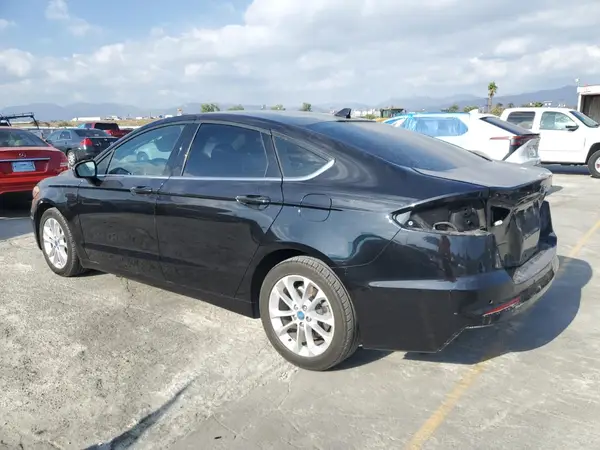 3FA6P0LUXLR170929 2020 FORD FUSION - Image 2