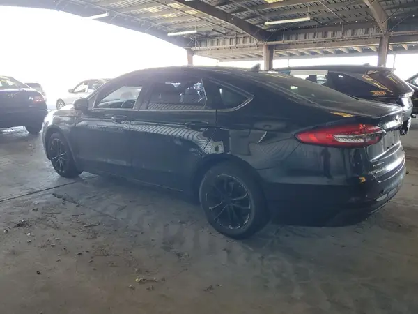 3FA6P0LUXLR189481 2020 FORD FUSION - Image 2