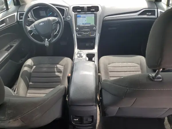 3FA6P0LUXLR195653 2020 FORD FUSION - Image 8
