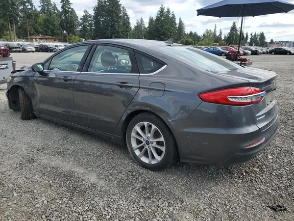 3FA6P0LUXLR196947 2020 FORD FUSION - Image 2