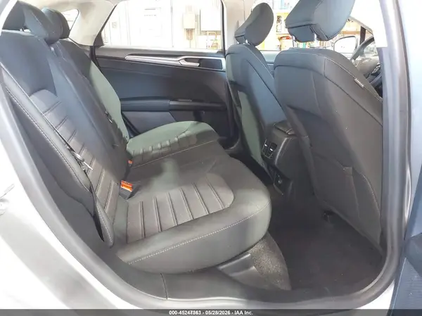 3FA6P0LUXLR201659 2020 FORD FUSION - Image 8