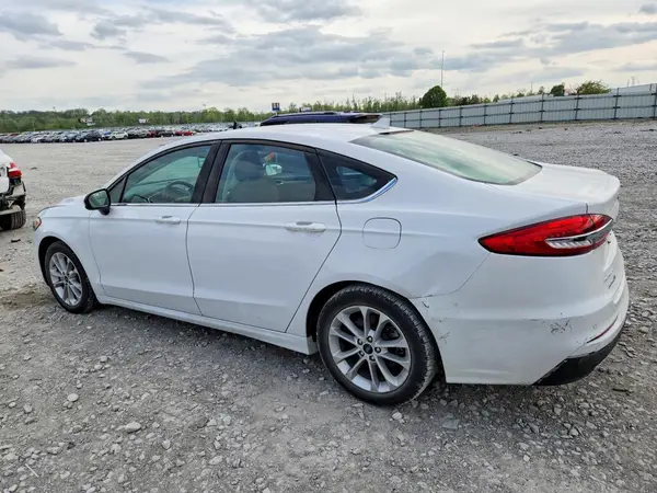 3FA6P0LUXLR216792 2020 FORD FUSION - Image 2