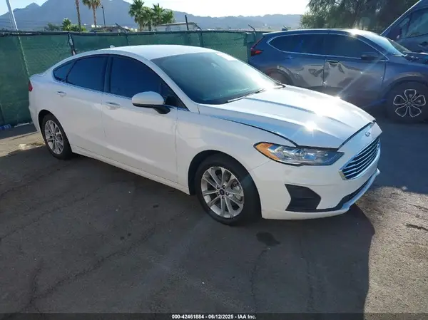 3FA6P0LUXLR230725 2020 FORD FUSION - Image 1